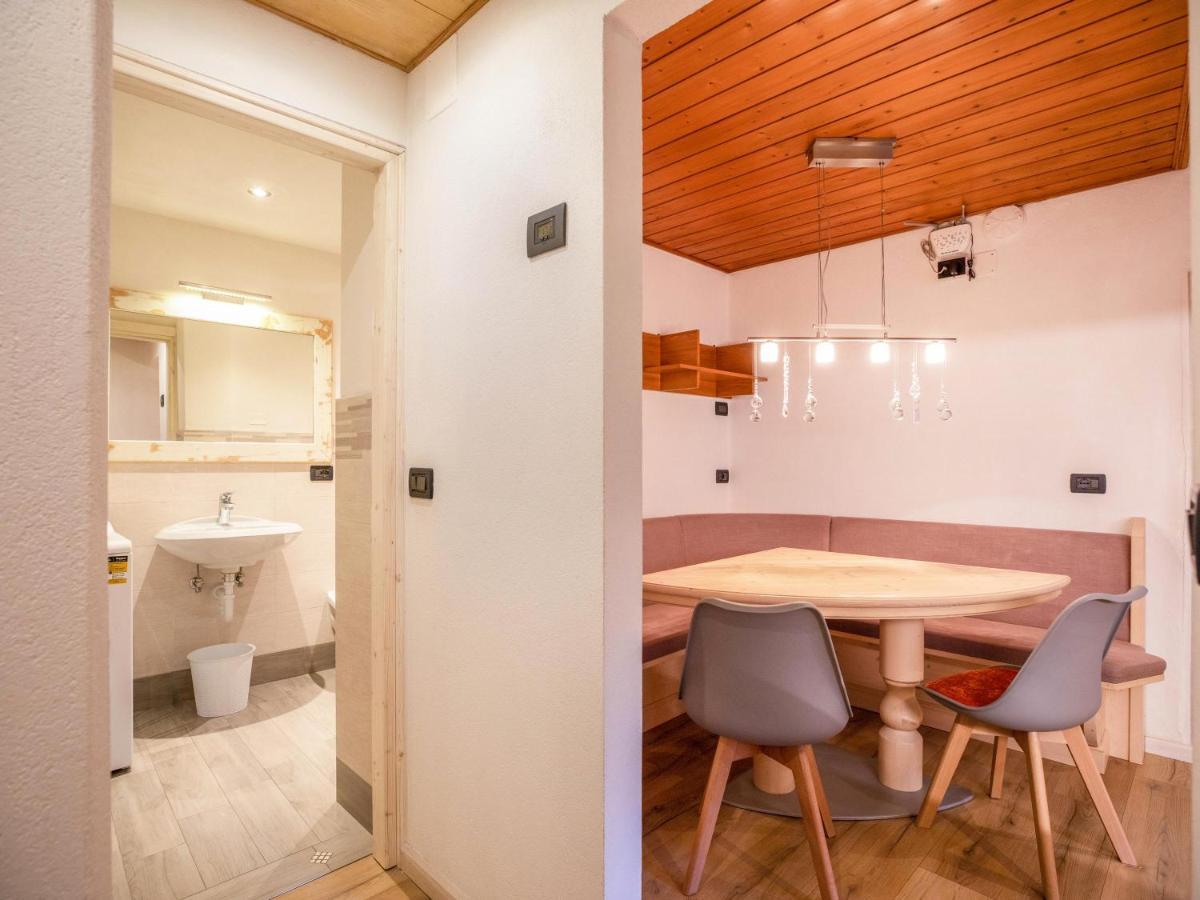 Chalet Osmar Appartamento 1 Кампитело ди Фаса Екстериор снимка